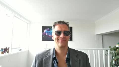 Snapshot of grattitude chatting on September 12, 2025, 4:34 am grattitude online show from September 12, 2025, 4:34 am