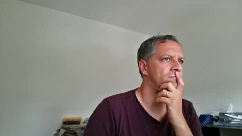 Snapshot of grattitude chatting on February 8, 2026, 11:19 pm grattitude online show from February 8, 2026, 11:19 pm