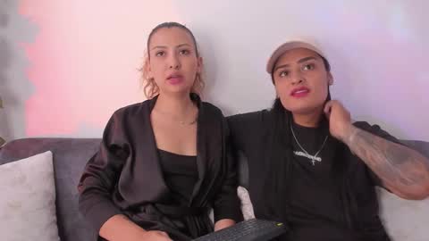 GRAVE DUO online show from December 14, 2025, 7:51 pm