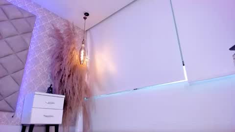 Snapshot of grayce_blossoms24 chatting on February 28, 2025, 8:39 pm grayce blossoms24 online show from February 28, 2025, 8:39 pm