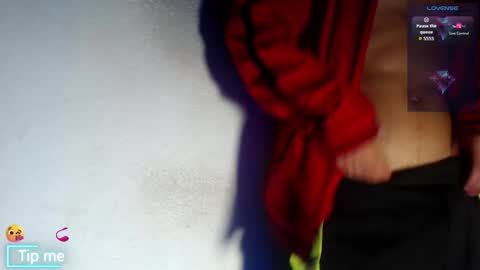 Gray online show from October 1, 2025, 5:08 pm