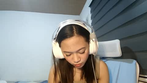 Jenny online show from May 5, 2026, 12:13 pm