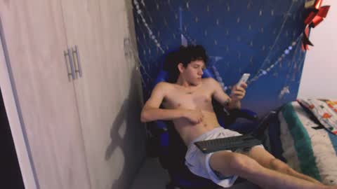 Snapshot of grecia_millercol chatting on December 7, 2024, 5:48 am grecia_millercol online show from December 7, 2024, 5:48 am