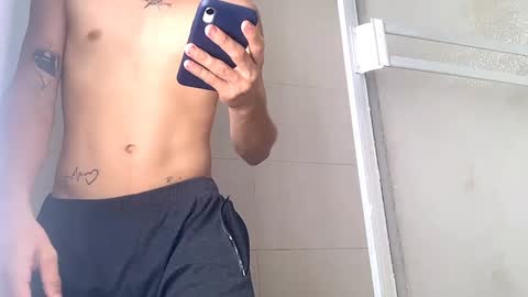 Snapshot of grecia_millercol chatting on January 4, 2025, 10:16 am grecia_millercol online show from January 4, 2025, 10:16 am