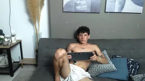 Snapshot of grecia_millercol chatting on January 30, 2025, 2:27 am grecia_millercol online show from January 30, 2025, 2:27 am