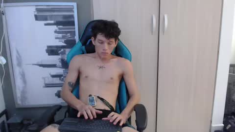 Snapshot of grecia_millercol chatting on February 23, 2025, 1:42 pm grecia_millercol online show from February 23, 2025, 1:42 pm