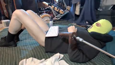 electrogee1 online show from January 3, 2025, 9:47 am