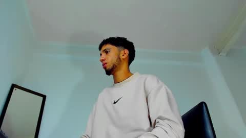 Snapshot of gregory_hardxx chatting on January 9, 2025, 11:13 pm GREGORY online show from January 9, 2025, 11:13 pm