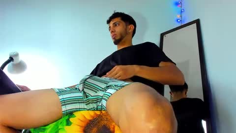 Snapshot of gregory_hardxx chatting on January 31, 2025, 11:35 pm GREGORY online show from January 31, 2025, 11:35 pm