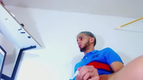 Snapshot of gregory_hardxx chatting on October 13, 2025, 1:27 am GREGORY online show from October 13, 2025, 1:27 am