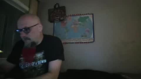 Snapshot of gregrev chatting on January 2, 2025, 4:20 am gregrev online show from January 2, 2025, 4:20 am