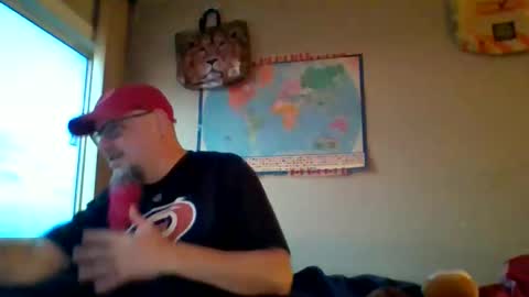 Snapshot of gregrev chatting on April 21, 2026, 2:51 am gregrev online show from April 21, 2026, 2:51 am