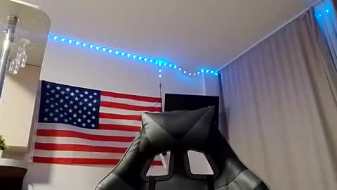 Felix online show from April 2, 2026, 8:06 pm