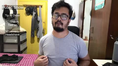 Grey Hardy Slave online show from May 5, 2026, 3:42 pm