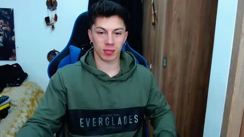 griego01 online show from December 28, 2024, 1:50 am