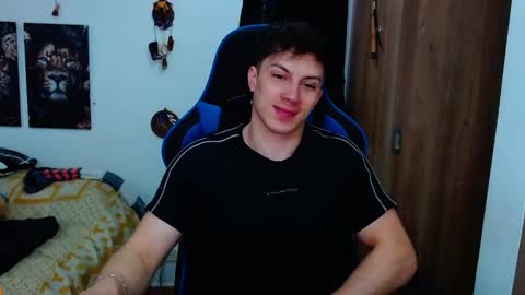 griego01 online show from December 31, 2024, 4:35 pm