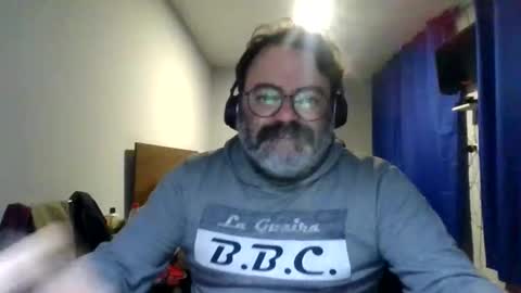 Snapshot of griegozorbatos chatting on June 4, 2026, 2:06 am griegozorbatos online show from June 4, 2026, 2:06 am