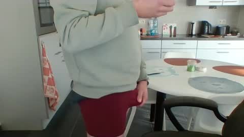 Griesie online show from February 18, 2025, 2:49 pm