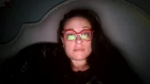 Snapshot of growinggirl420 chatting on June 15, 2026, 6:37 am growinggirl420 online show from June 15, 2026, 6:37 am