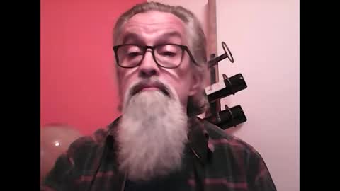 Snapshot of grybear60 chatting on February 8, 2025, 7:59 am Grybear online show from February 8, 2025, 7:59 am