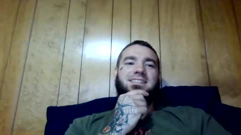 Snapshot of gsloueez chatting on December 15, 2024, 7:42 pm gsloueez online show from December 15, 2024, 7:42 pm