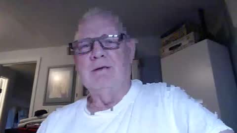 Horny Daddy online show from April 18, 2026, 11:36 am