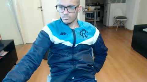 Snapshot of guachin_new chatting on June 10, 2026, 3:29 am guachin_new online show from June 10, 2026, 3:29 am