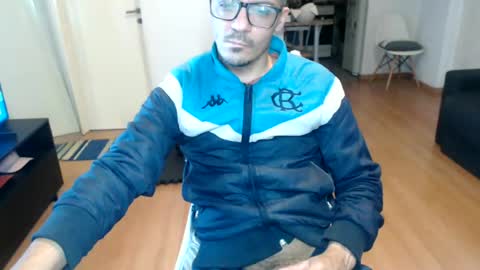 Snapshot of guachin_new chatting on June 15, 2026, 4:58 am guachin_new online show from June 15, 2026, 4:58 am