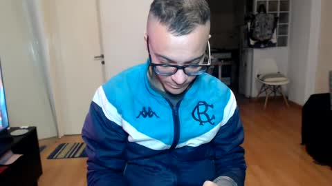 Snapshot of guachin_new chatting on July 26, 2026, 1:03 am guachin_new online show from July 26, 2026, 1:03 am