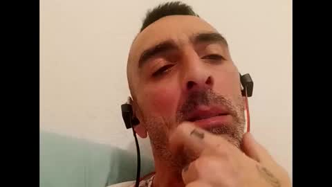 Snapshot of guanchoe chatting on February 11, 2025, 2:14 am guanchoe online show from February 11, 2025, 2:14 am