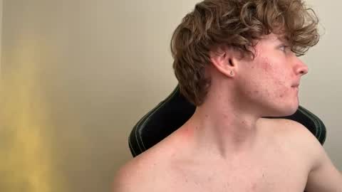 Snapshot of gucciboi4 chatting on January 18, 2026, 4:55 pm gucciboi4 online show from January 18, 2026, 4:55 pm