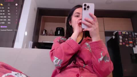 Elena online show from June 1, 2026, 4:31 pm