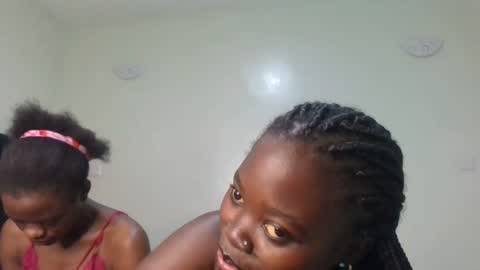 gud_lunah1 online show from June 26, 2026, 4:00 pm