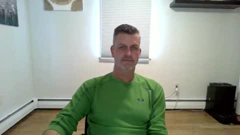 Snapshot of gudguy2025 chatting on November 21, 2025, 6:06 pm gudguy2025 online show from November 21, 2025, 6:06 pm