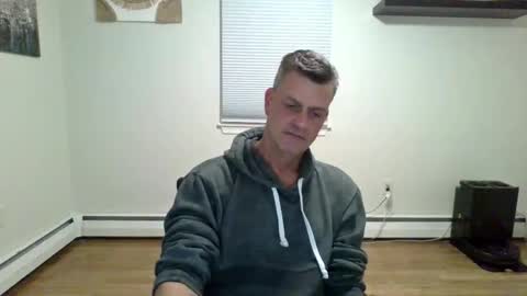 Snapshot of gudguy2025 chatting on November 30, 2025, 12:03 am gudguy2025 online show from November 30, 2025, 12:03 am