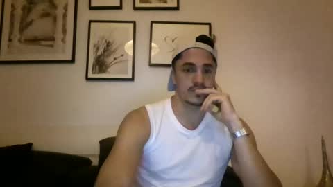 Snapshot of guerillatequilla chatting on December 30, 2024, 6:49 pm guerillatequilla online show from December 30, 2024, 6:49 pm