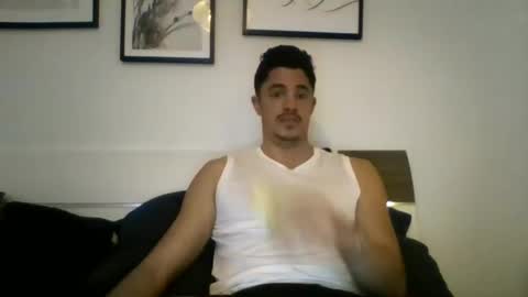 Snapshot of guerillatequilla chatting on March 10, 2025, 9:32 am guerillatequilla online show from March 10, 2025, 9:32 am