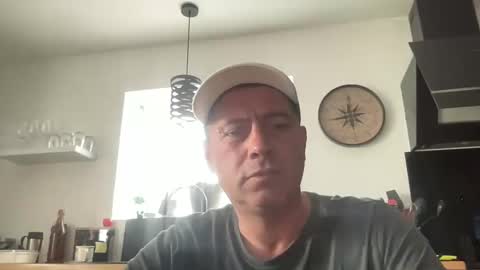 guil0 online show from September 13, 2025, 10:59 am