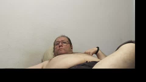 Snapshot of guillervlc chatting on May 31, 2026, 11:39 pm guillervlc online show from May 31, 2026, 11:39 pm