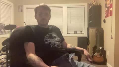 guitarchef08 online show from November 17, 2025, 8:53 am