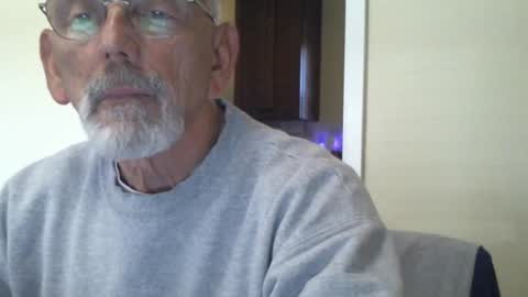 Snapshot of gulfcoast1952 chatting on January 13, 2025, 5:02 pm Roy online show from January 13, 2025, 5:02 pm