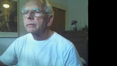 Snapshot of gulfcoast1952 chatting on March 29, 2026, 7:03 pm Roy online show from March 29, 2026, 7:03 pm