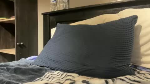 gumbywanna online show from November 12, 2025, 6:58 am