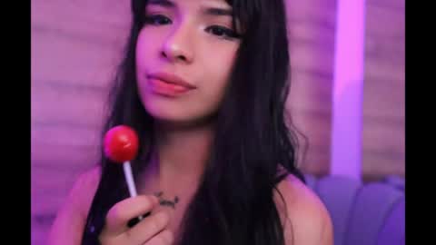 gummyluv online show from April 8, 2026, 8:20 pm