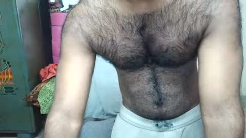 Snapshot of guru95497 chatting on July 12, 2026, 7:32 am guru95497 online show from July 12, 2026, 7:32 am