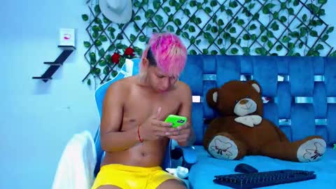 Snapshot of gurxxxt chatting on January 12, 2025, 1:58 pm Hakim online show from January 12, 2025, 1:58 pm