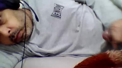 Snapshot of guty50 chatting on July 3, 2026, 1:45 am guty50 online show from July 3, 2026, 1:45 am