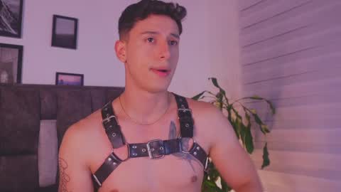 Gabriel online show from April 16, 2026, 4:46 am