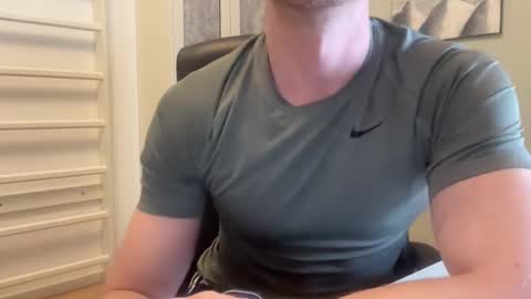 Snapshot of guyfromfinland1981 chatting on March 9, 2025, 5:39 pm NaughtyFitHusband online show from March 9, 2025, 5:39 pm