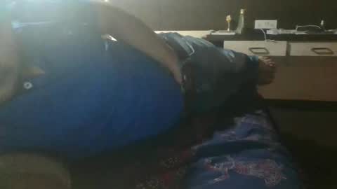 Snapshot of guywith85mm chatting on December 25, 2024, 12:47 pm guywith85mm online show from December 25, 2024, 12:47 pm